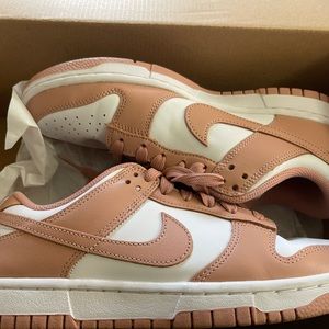 Women’s Nike Dunk Low